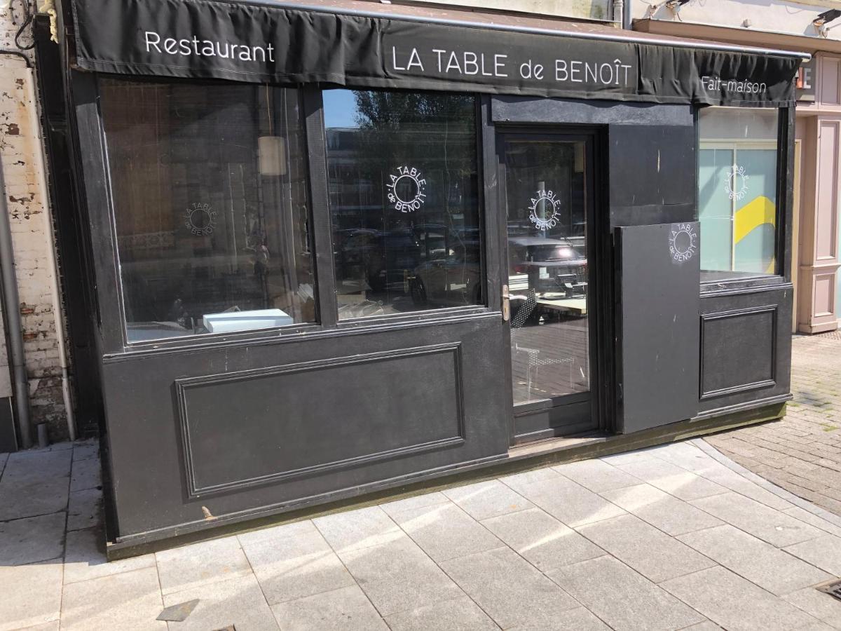 费康Au Coeur Du Marche 4 Etoiles公寓 外观 照片
